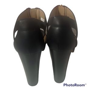 Black Micheal Kors wedges